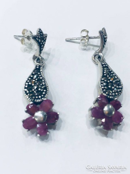 Silver earrings with marcasite and ruby stones