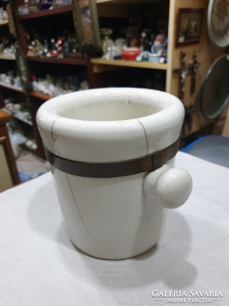 Régi porcelán mozsár 