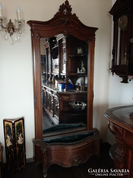 Bècsi barokk àlló tükör konzolasztallal 276 cm magas