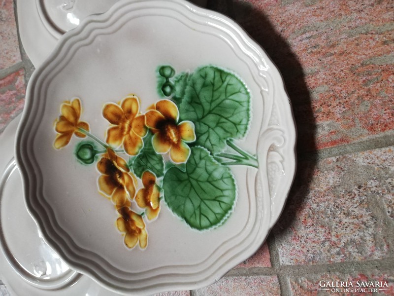 Antique villeroy & boch & schramberg majolica decorative plates