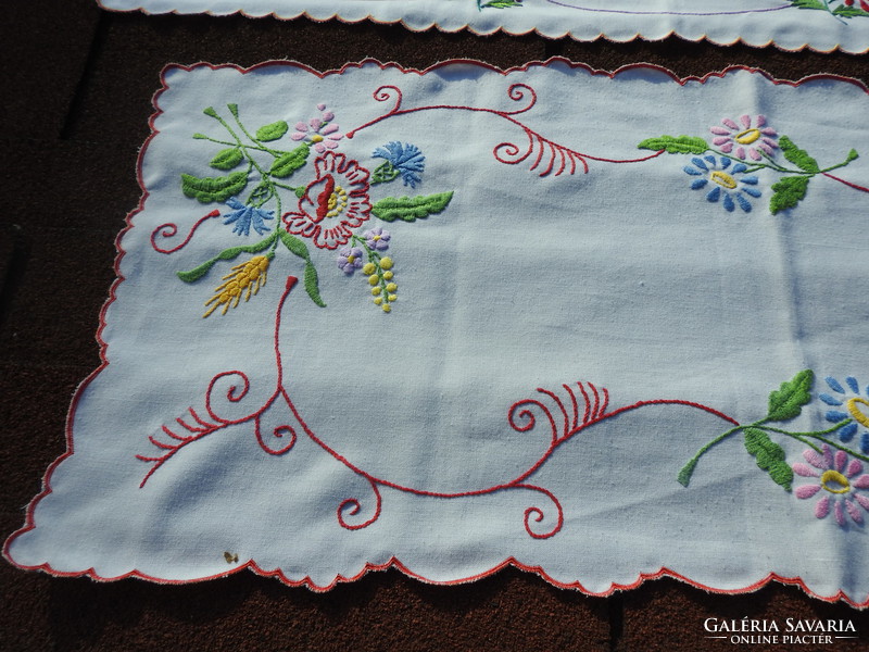 Old Kalocsa embroidery running tablecloth