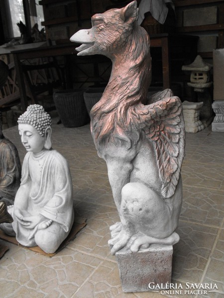 Rare frost-resistant artificial stone. Not concrete! Large 70cm griffin statue coat of arms animal not eagle and dragon