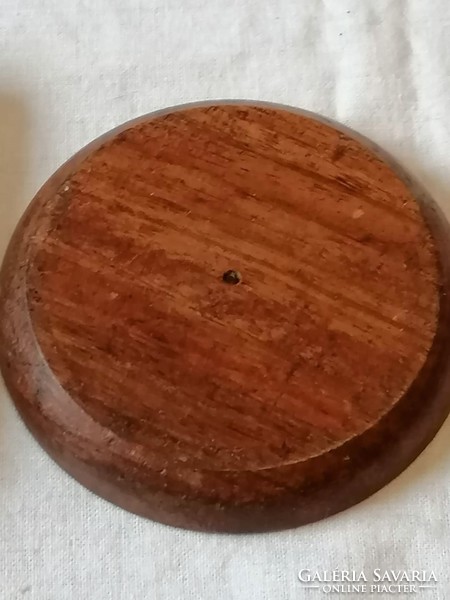 Új-Zélandi faragot apró fa tányér-pohár alátét kagylóféle berakással,(kézzel készült szuvenír)