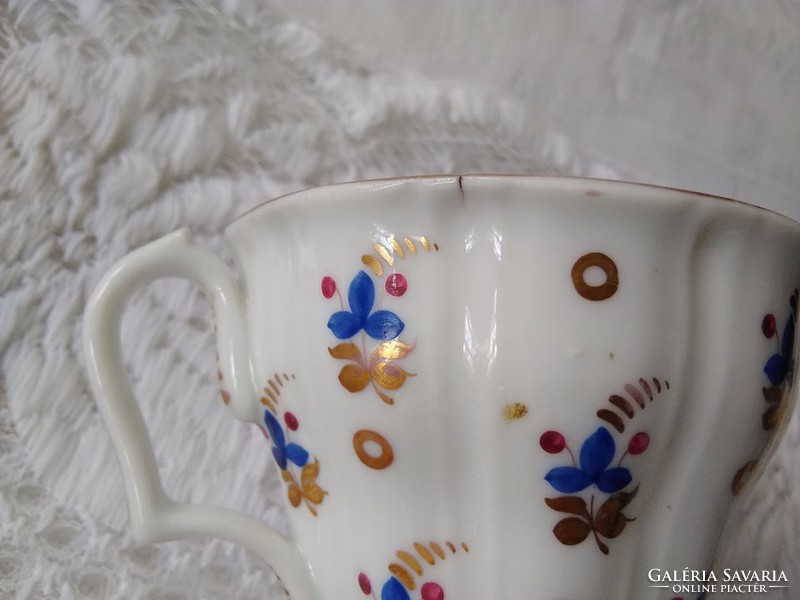 Antik, német Giesshubel/Gießhübel N.G.F. kézzel festett porcelán teás csésze apró virág motívumokkal