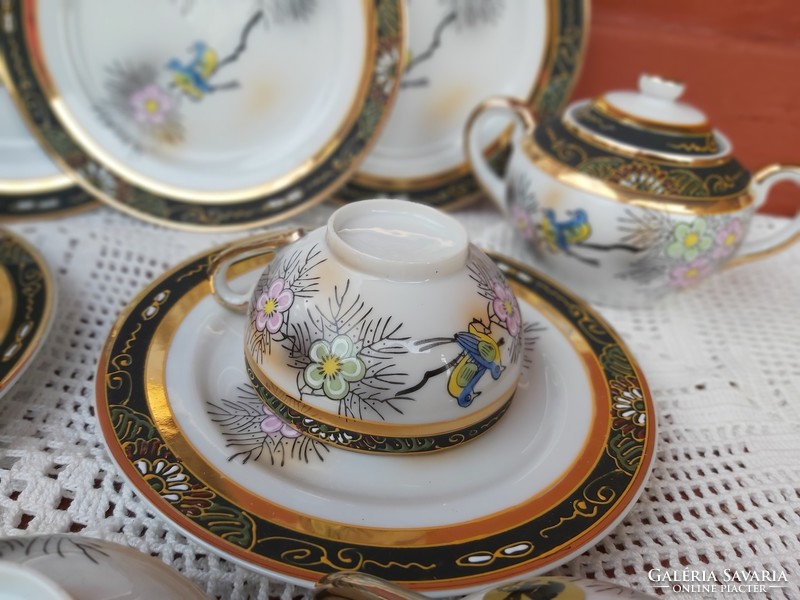 Madaras Tojáshéj Gésás  porcelánok tányér csésze cukortartó tejszínes Gyűjtői Gyönyörű darabok.