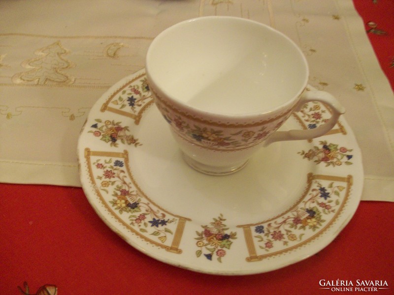 Porcelán teás/kávéscsésze alátéttel Duchess Verona