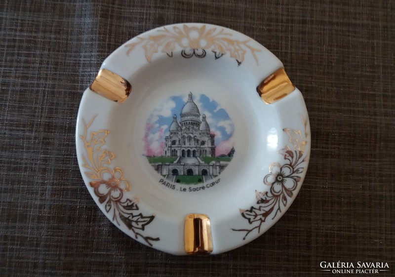 Limoges francia porcelán hamutál hamutartó Paris Le Sacre-Coeur