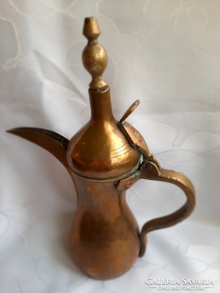 Antik kézzel készült réz kávékiöntő az 1800-as évekből( török-perzsa?)