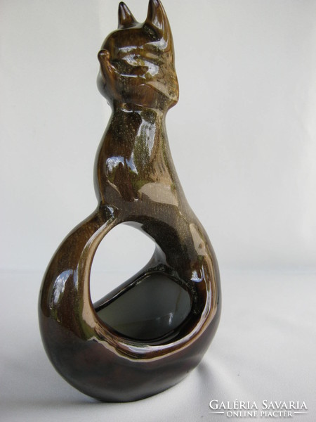 Figural ceramic fox vase