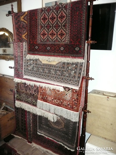 Antik, garantáltan kézi csomózású perzsa imaszőnyeg, Anatólia-Gördes, 1950 környéke