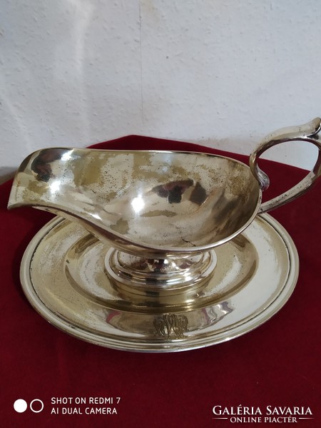 Silver-plated large alpaca with sauce spout
