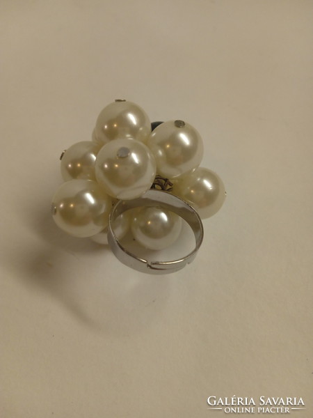 Pearl Ring (580)