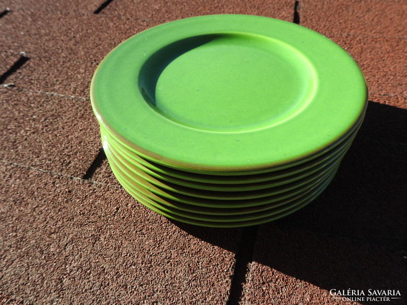 Varages francia mázas zöld színű süteményes tányér készlet  / 8 db tányér
