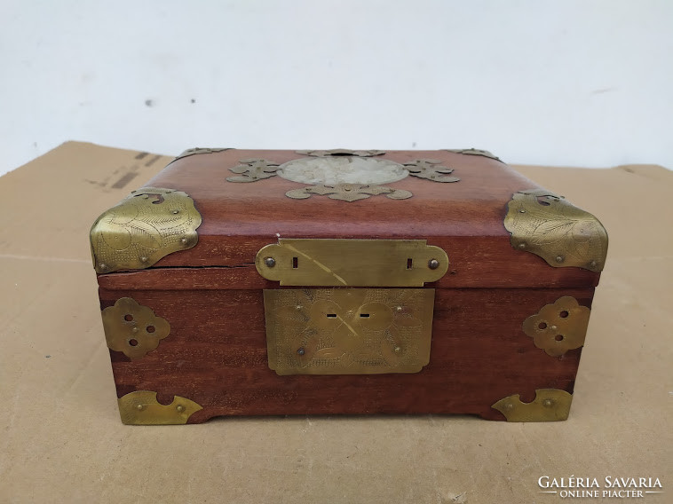 Antique Chinese grease stone inlaid jewelry holder ornament box with copper fittings without lock