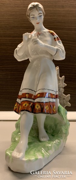 Polonsky Ukrán porcelán figura 30cm