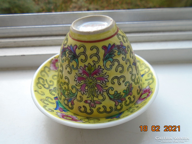Jingdezhen kézzel festett SHOU MUN "hosszú élet" mintás,császári sárga YUNOMI teás csésze tálkával