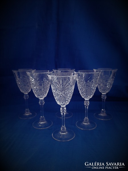 Set of lead crystal glasses with short drinks