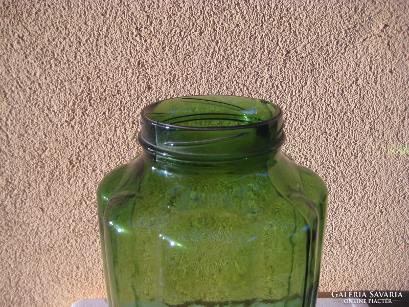 Green ribbed glass, nice condition, 16 x 30 cm in rare colors