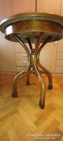 Antik Thonet, tonett, tonet, asztal kerek  szép állapot.massziv,àllapot, Szecessziós Art Deco