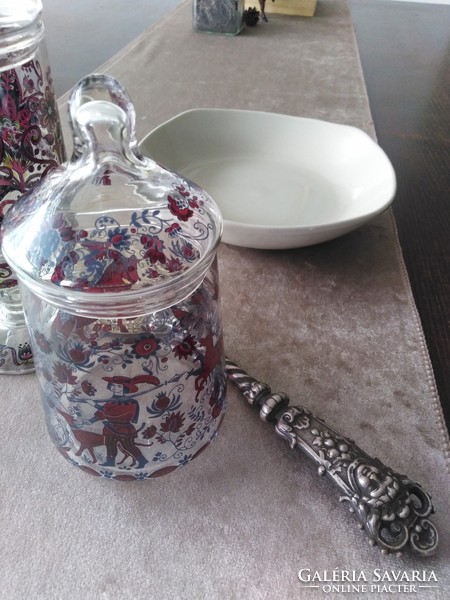 Folk motif, glass, table storage.