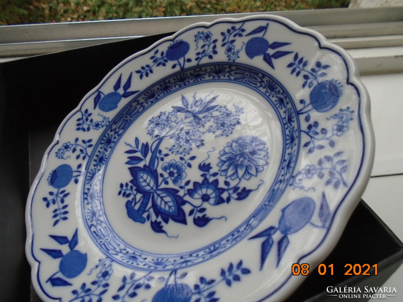 1970 Meissen blue onion pattern dessert plate hutschenreuter