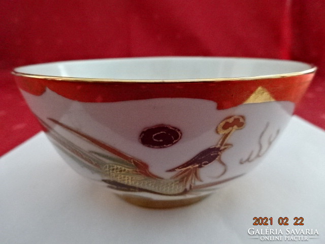 Chinese porcelain, dragon patterned rice bowl, diameter 11.5 cm. He has!