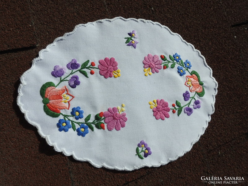 Kalocsa embroidery collection - embroidered tablecloths
