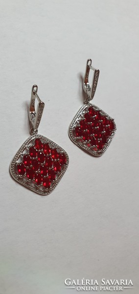 Red stone sterling silver earring / 925 / larger size - new
