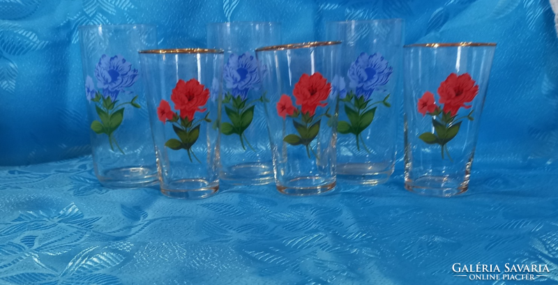 Virágos üveg poharak kék piros 
