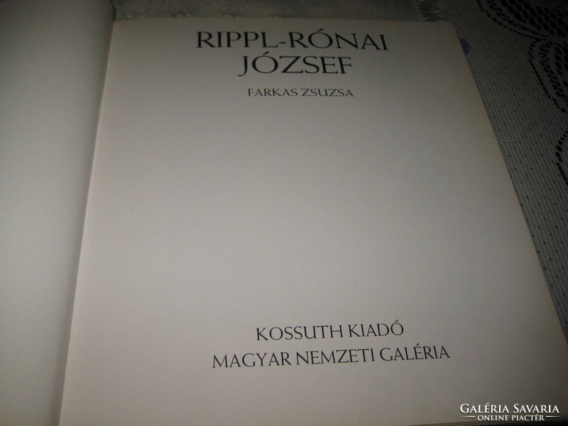 Zsuzsa Farkas: József Rippl Rónay, book in good condition