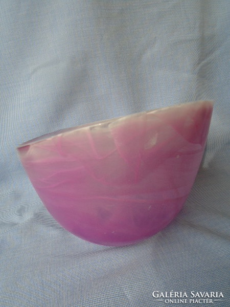 SKANDINÁV üveg asztalközép, kínáló, hibatlan cca 2 literes lilás pinkes színben 15 x 17 cm igen nagy
