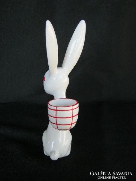 Aquincum porcelain bunny