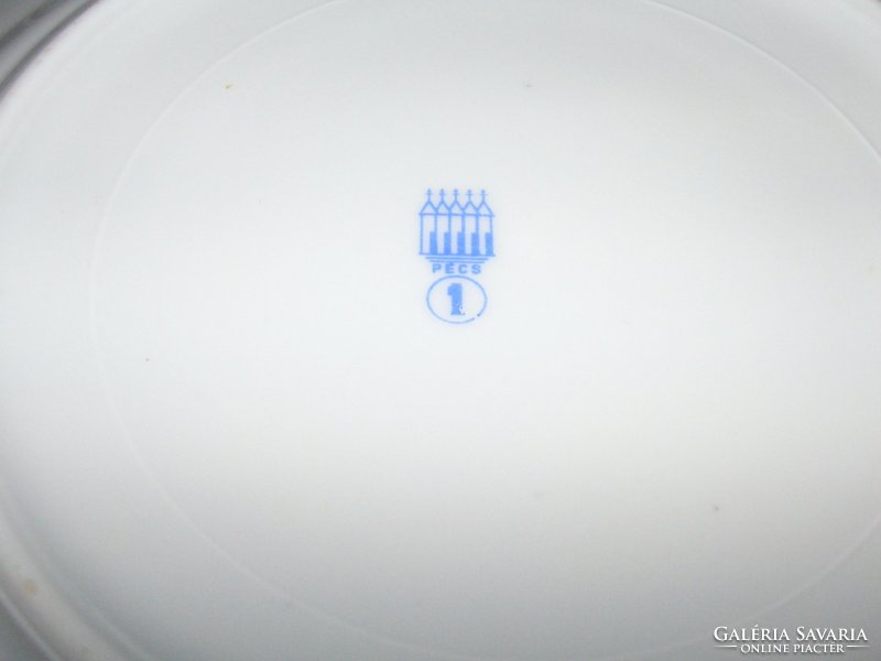 Zsolnay kistányérok  17,5 cm