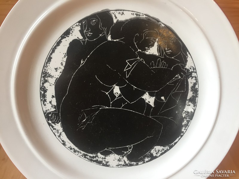 Zsolnay tányér dísztányér Amerigo Tot dekorral akt 3 grácia