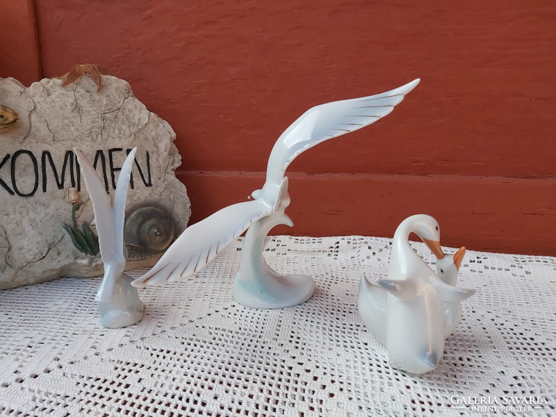Gyönyörű Fehér Hollóházi madarak sirály sirályok nipp  figura nosztalgia darab 33