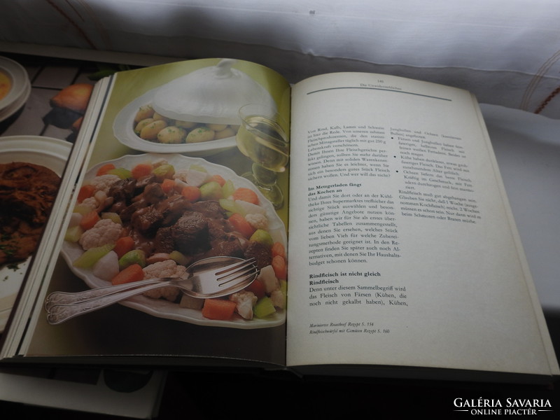 German cookbook die neue gute küche / von essen auf dem lande / guten appetit!