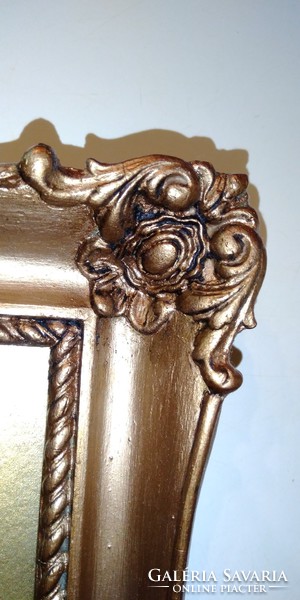 Antique gold-bronze blondel picture frame, special, with pictures made with many different techniques