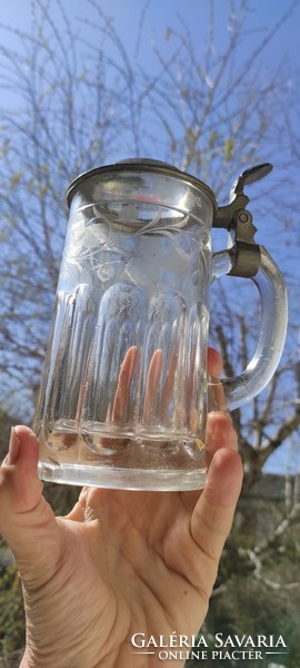 Antik üveg korsó ón fedeles kancsó kanna,,kupa,krigli Csiszolt mintàs 