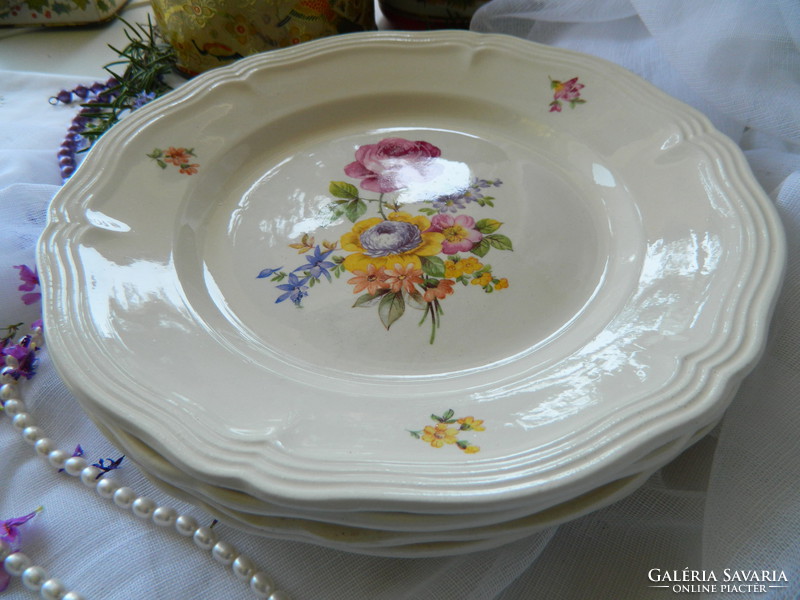 Krémszínű fajansz virágos tányér 4 db, west Germany
