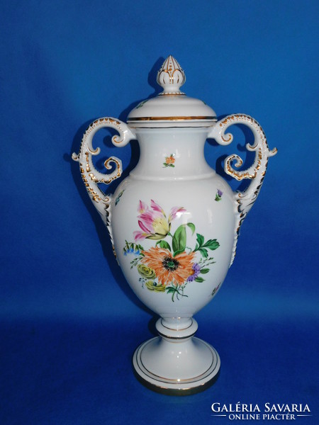 Herend's custom-painted amphora vase is the largest