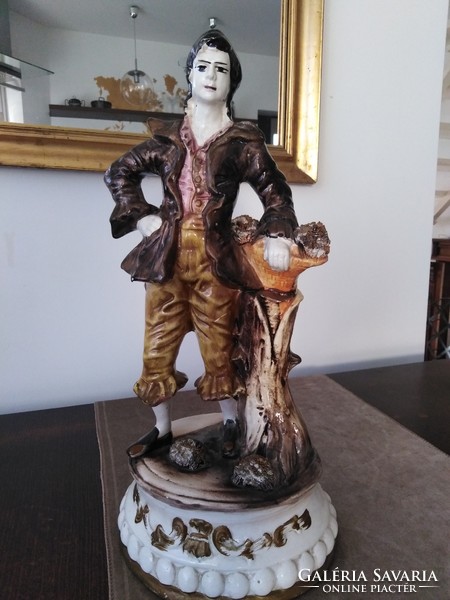 Majolica statue from the 19th century