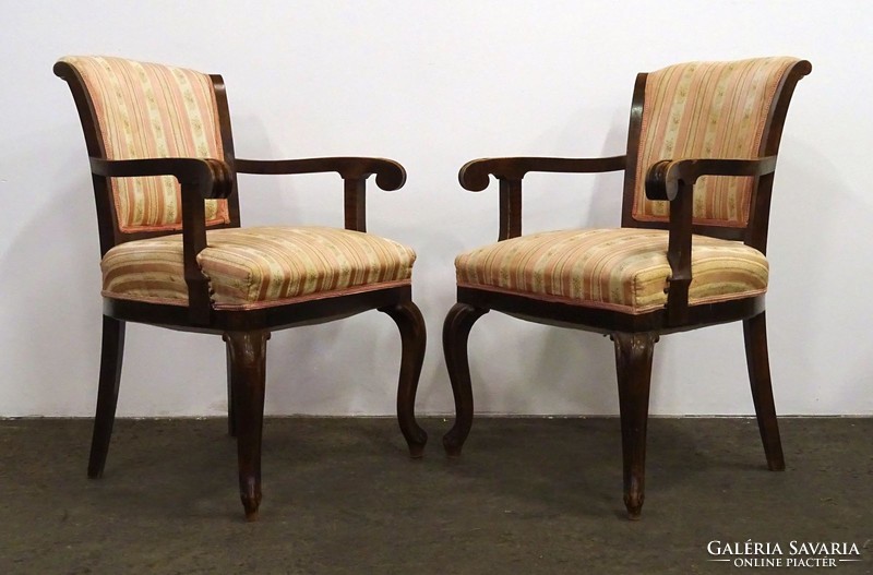 1D868 Antik neobarokk karfás szék pár