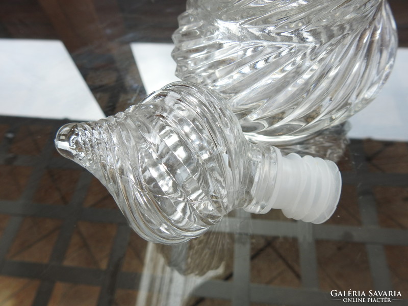 Turkish-shaped glass bottle with a screw top