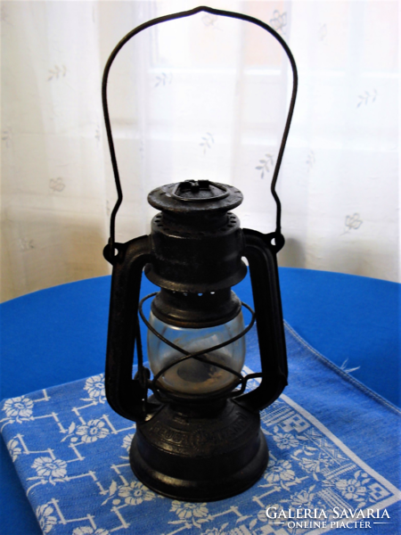 Feuerhand nr 175 baby storm lamp, kerosene lamp (II. Vh-s German)