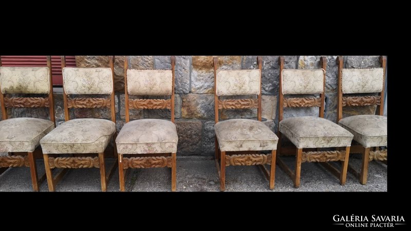 Set of 6 Neo-Renaissance dining chairs