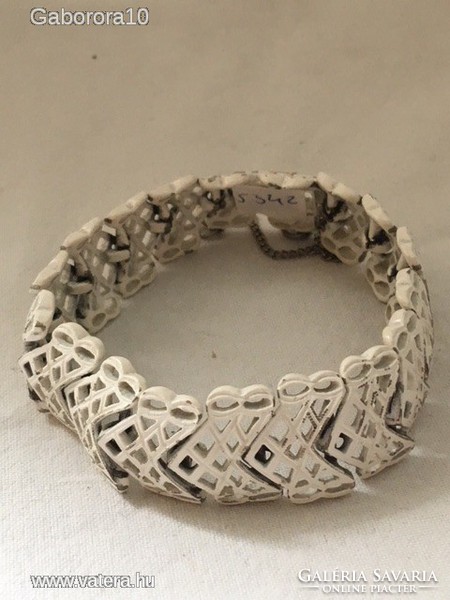 Very nice women's metal bracelet