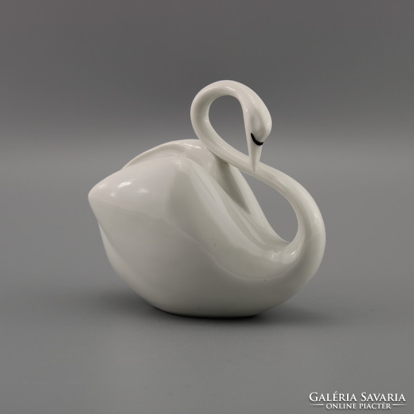 Swan porcelain figurine, vintage swan figurine.