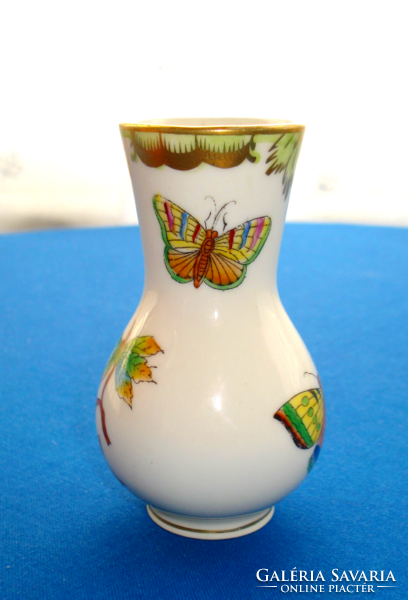 Mini vase with tummy pattern by Herend Victoria