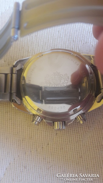 Festina Chronograph - ezüst fémszíjas 47 mm 10 ATM vízálló (eredeti papírral) minőségi svájci óra