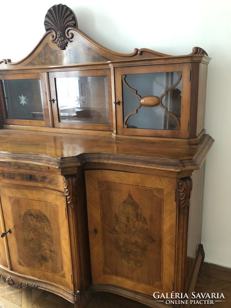 Beautifully renovated sideboard with marquetry insert